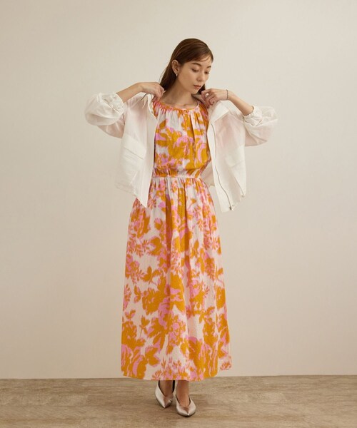 ROPE'（ロペ）の「【DEVEAUX（デヴォー）】別注ボカシフラワーウエストギャザーワンピース/洗える（ワンピース・レディース・ブラウン系/オレンジ系・F）」の14枚目の写真