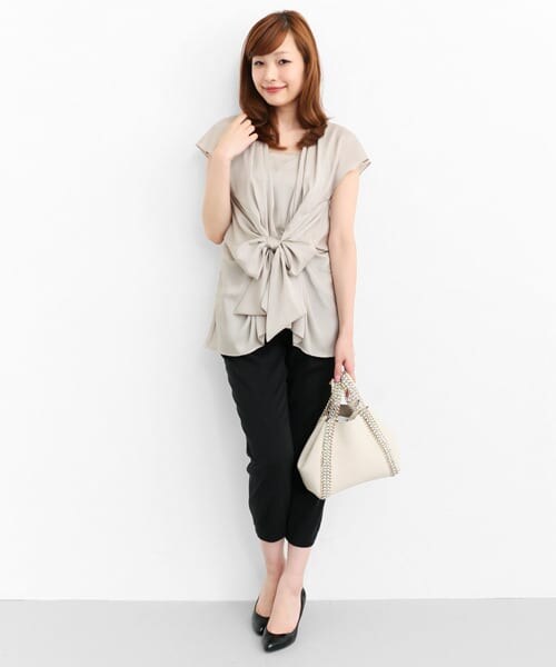 URBAN RESEARCH ROSSO（アーバンリサーチロッソ）の「前リボンブラウス（シャツ/ブラウス・レディース・LIGHT GRAY/BEIGE/NAVY・FREE）」の9枚目の写真