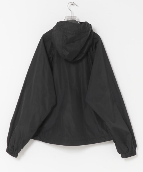 URBAN RESEARCH（アーバンリサーチ）の「GANNI　FLYWEIGHT NYLON JACKET（テーラードジャケット・レディース・BLACK・S/M）」の6枚目の写真