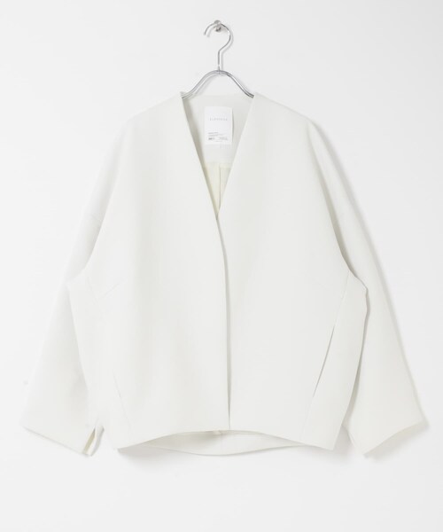 URBAN RESEARCH ROSSO（アーバンリサーチロッソ）の「『一部別注カラー』ELENDEEK　FORM SHORT COAT（ノーカラージャケット・レディース・別注O.WHT/別注NVY/MNT・Free）」の12枚目の写真