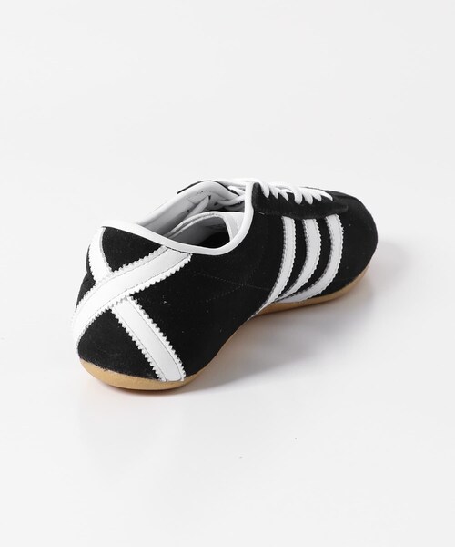 URBAN RESEARCH DOORS(アーバンリサーチドアーズ)の「adidas TOKYO(スニーカー・レディース・コアブラック・23.5/24/24.5)」の11枚目の写真