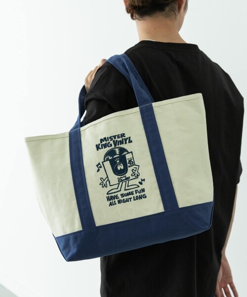 URBAN RESEARCH Sonny Label（アーバンリサーチサニーレーベル）の「HIROCKSHOWコラボ保冷トートバッグ（トートバッグ・メンズ・ホワイト/ホワイトxネイビー/ネイビー・One）」の9枚目の写真