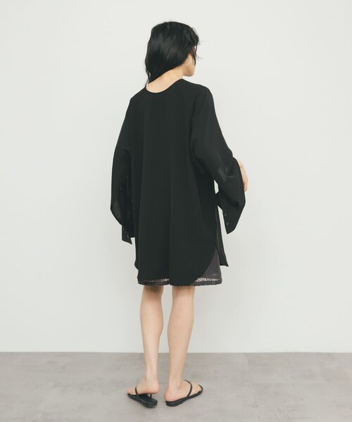 KBF（ケイビーエフ）の「2WAYスリットスリーブチュニック（チュニック・レディース・BLACK/OFF/L.GREEN・one）」の20枚目の写真