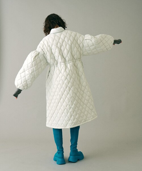 THE GOODLAND MARKET(ザグッドランドマーケット)の「『別注』KWD×ザ グッドランド マーケット GREEN DOWN QUILTING JACKET(その他アウター・レディース・BLACK/OFF WHITE・FREE)」の13枚目の写真