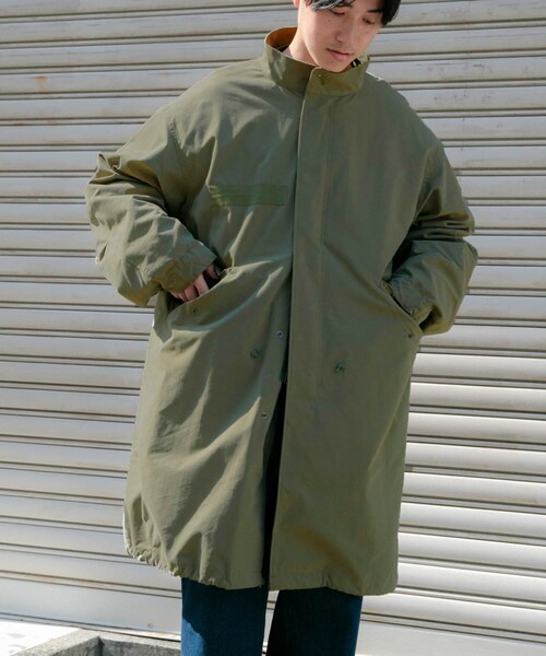 ITEMS URBANRESEARCH(アイテムズ アーバンリサーチ)の「中綿ライナー付 フードレスモッズコート(モッズコート・メンズ・KHK/BLK・M/L)」の22枚目の写真