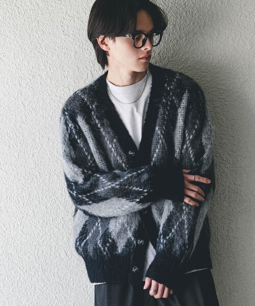 SENSE OF PLACE by URBAN RESEARCH（センスオブプレイスバイアーバンリサーチ）の「アーガイルVネックカーディガン（ニット/セーター・メンズ・BLACK/BLUE/NAVY/BROWN・M/L）」の6枚目の写真