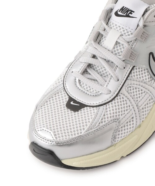 VIS（ビス）の「NIKE V2K RUN（スニーカー・レディース・ホワイト系・23.5/24.0/24.5）」の12枚目の写真