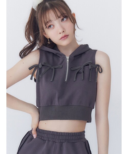 RESEXXY（リゼクシー）の「【FILA】ノースリフーディパーカー（パーカー・レディース・グレー/チャコールグレー・F）」の15枚目の写真