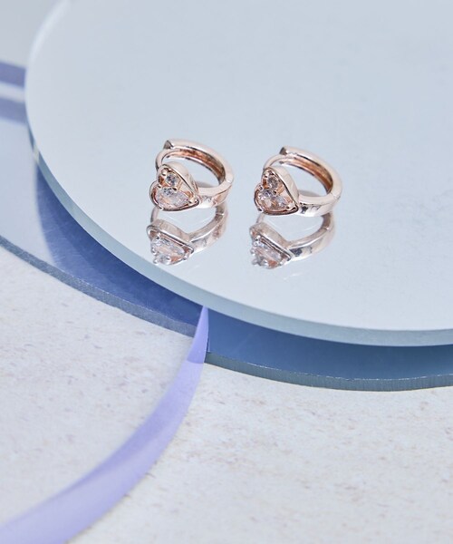 ROPE' PICNIC（ロペピクニック）の「カットガラスハートフープピアス（ピアス（両耳用）・レディース・ゴールド/ゴールド系・F）」の4枚目の写真