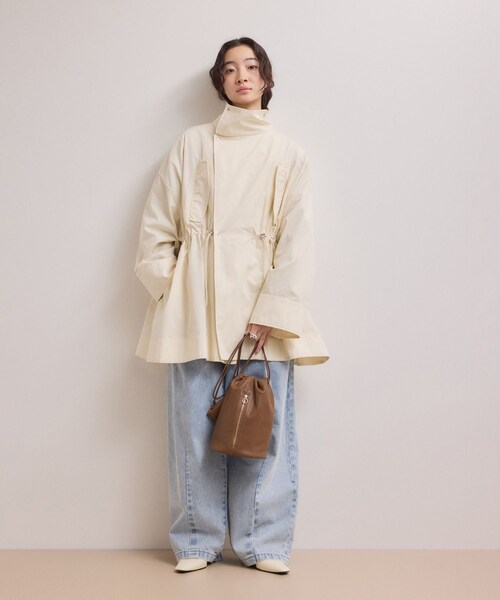 ADAM ET ROPE'(アダムエロペ)の「【WEB限定】2タックカーブデニムパンツ(デニムパンツ・レディース・ブラック/サックス・34/36/38)」の12枚目の写真