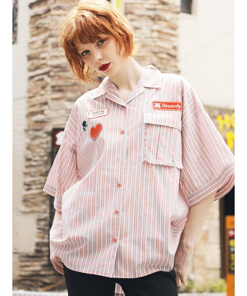 jouetie（ジュエティ）の「ワッペンワークシャツ（シャツ/ブラウス・レディース・ミックス/ボルドー/カーキ・M）」の3枚目の写真