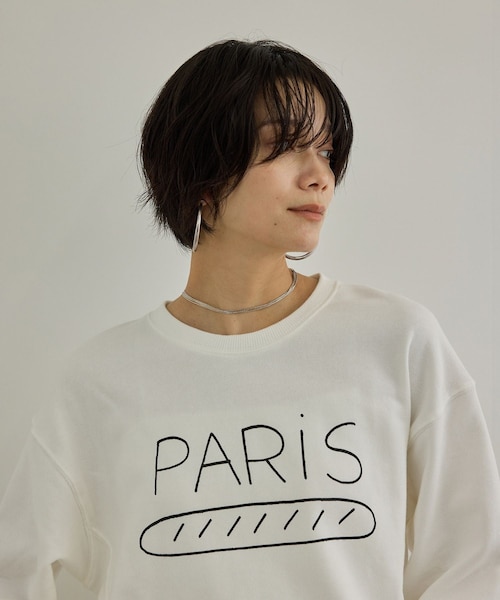 ADAM ET ROPE'(アダムエロペ)の「【Camille de Cussac by SALON】アートプリントスウェット(スウェット・レディース・ホワイト/ホワイト系/ベージュ/ベージュ系・F)」の1枚目の写真