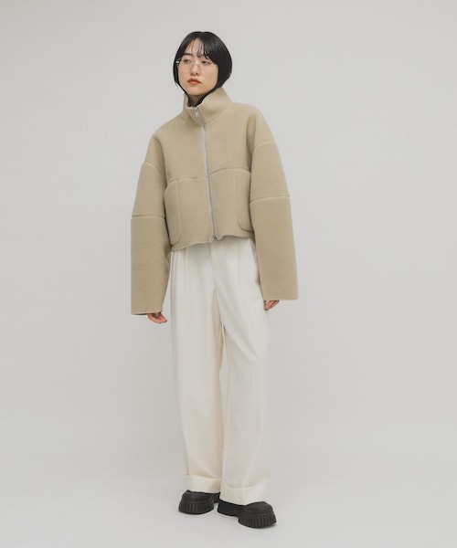 KBF（ケイビーエフ）の「リバーシブルボアジャケット（テーラードジャケット・レディース・BEIGE/BLACK・One）」の18枚目の写真