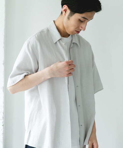 URBAN RESEARCH DOORS(アーバンリサーチドアーズ)の「カバーリングリネン キャンプカラーシャツ(シャツ/ブラウス・メンズ・L.GRAY/DARK NAVY/OLV CHECK・M/L)」の5枚目の写真
