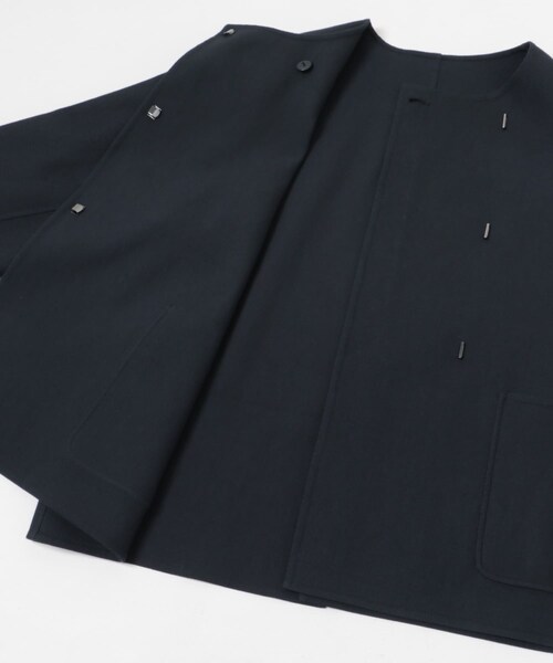 URBAN RESEARCH（アーバンリサーチ）の「ツイルノーカラーリバーコート（ノーカラージャケット・レディース・NAVY・FREE）」の12枚目の写真