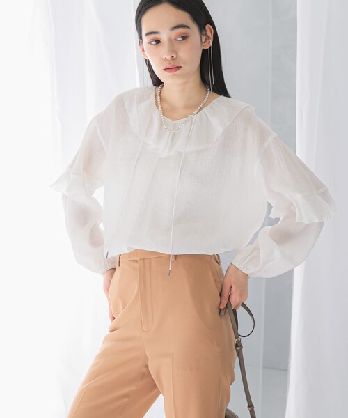 URBAN RESEARCH ROSSO（アーバンリサーチロッソ）の「『WEB/一部店舗限定カラー』楊柳フリルブラウス（シャツ/ブラウス・レディース・SAX/WHITE/YELLOW/PINK・FREE）」の7枚目の写真