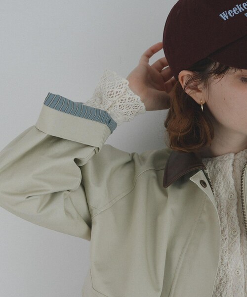 URBAN RESEARCH Sonny Label（アーバンリサーチサニーレーベル）の「異素材衿ショートジャケット（テーラードジャケット・レディース・ベージュ/エクリュ・Free）」の4枚目の写真
