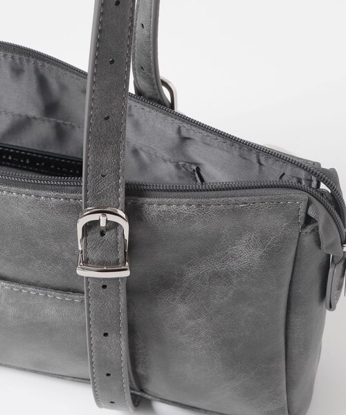 SENSE OF PLACE by URBAN RESEARCH（センスオブプレイスバイアーバンリサーチ）の「FLスクエアボストンバッグ（ボストンバッグ・メンズ・BLACK/GRAY/BROWN・one）」の10枚目の写真