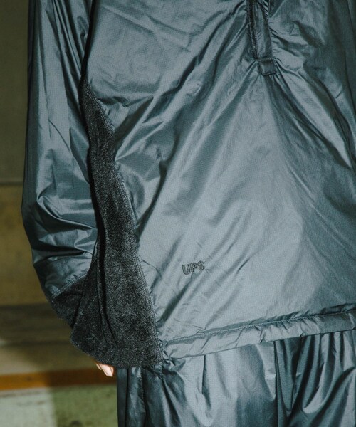 URBAN RESEARCH(アーバンリサーチ)の「『別注』BROOXON×URBS U.P.S. AIRLITE WARM SWEAT SHIRTS(スウェット・メンズ・BLACK・M/L/XL)」の10枚目の写真