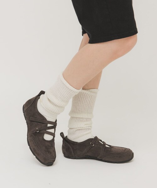 KBF（ケイビーエフ）の「メリージェーンスニーカー（スニーカー・レディース・BROWN/CHARCOAL・36/37/38）」の6枚目の写真