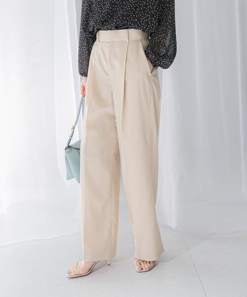 URBAN RESEARCH ROSSO（アーバンリサーチロッソ）の「ハイウエストワイドスラックス（その他パンツ・レディース・L/BEIGE/LEMON/NAVY・34/36/38/40）」の4枚目の写真