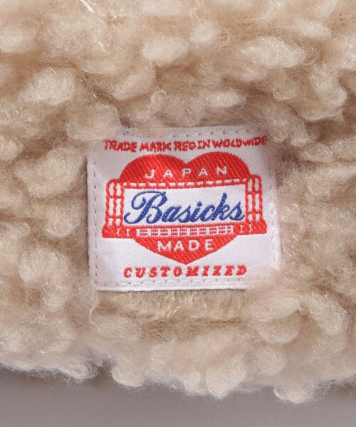 ADAM ET ROPE'(アダムエロペ)の「【BASICKS/ベイシックス】Bear Beanie(ニットキャップ/ビーニー・メンズ・ブラック/ベージュ・S)」の4枚目の写真