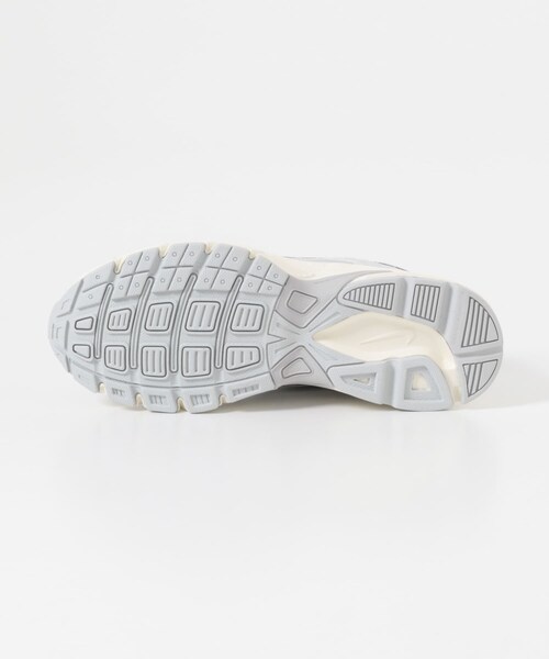 URBAN RESEARCH DOORS(アーバンリサーチドアーズ)の「NIKE ナイキ イニシエーター(スニーカー・レディース・SAIL/GREY・24/24.5/25)」の7枚目の写真