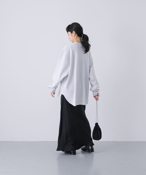 かぐれ（カグレ）の「サーマルクルーネックプルオーバー（Tシャツ/カットソー・レディース・LIGHT GRAY/BLACK・Free）」の21枚目の写真
