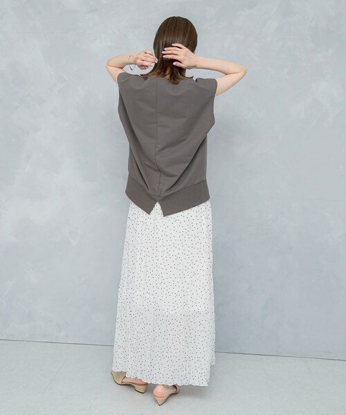 URBAN RESEARCH ROSSO（アーバンリサーチロッソ）の「フレンチスリーブライトスエット（スウェット・レディース・OFF WHITE/CHARCOAL・FREE）」の15枚目の写真