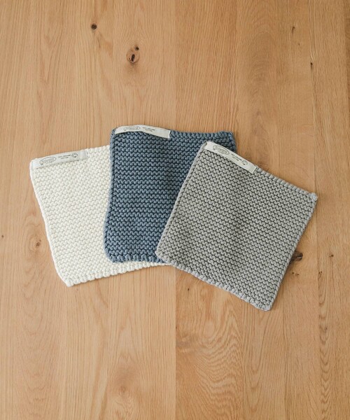 URBAN RESEARCH DOORS(アーバンリサーチドアーズ)の「CINQ Solwang ポットホルダー(キッチンツール・メンズ・ivory/mediumgray/indigoblue・-)」の9枚目の写真