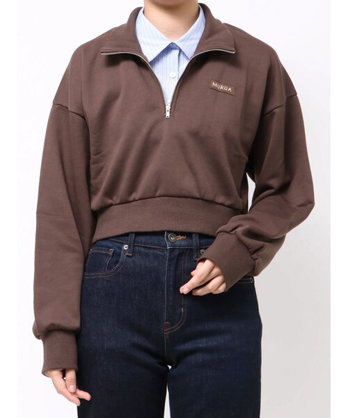 MURUA（ムルーア）の「シャツレイヤードハーフジップスウェット（スウェット・レディース・グレー/ネイビー/ブラウン・F）」の2枚目の写真