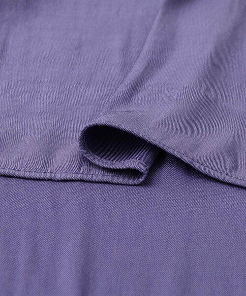 URBAN RESEARCH ROSSO（アーバンリサーチロッソ）の「フリルギャザーブラウス（シャツ/ブラウス・レディース・grape/ivory・FREE）」の22枚目の写真