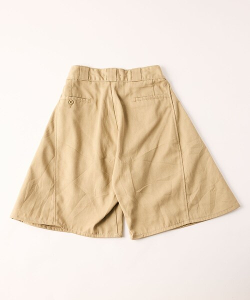 ADAM ET ROPE'（アダムエロペ）の「【QUIITO】REMAKE CHINO SHORTS（チノパンツ・レディース・ベージュ・1/2）」の7枚目の写真