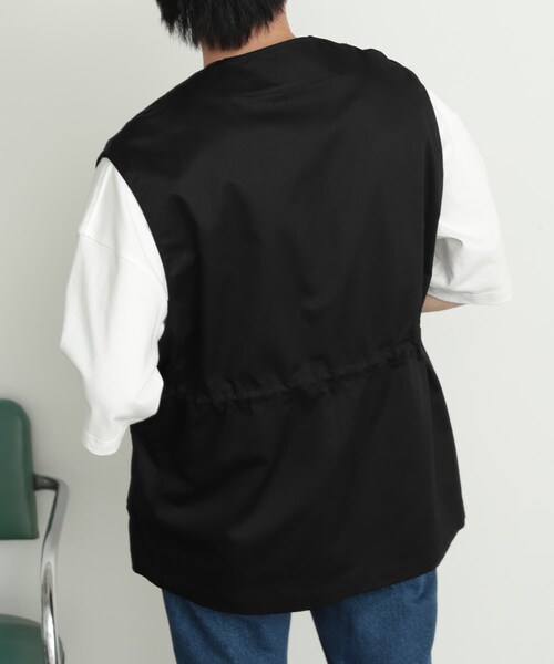 SENSE OF PLACE by URBAN RESEARCH（センスオブプレイスバイアーバンリサーチ）の「『ユニセックス』ハンティングベスト（テーラードジャケット・メンズ・GREIGE/BLACK/KHAKI・M/L）」の21枚目の写真