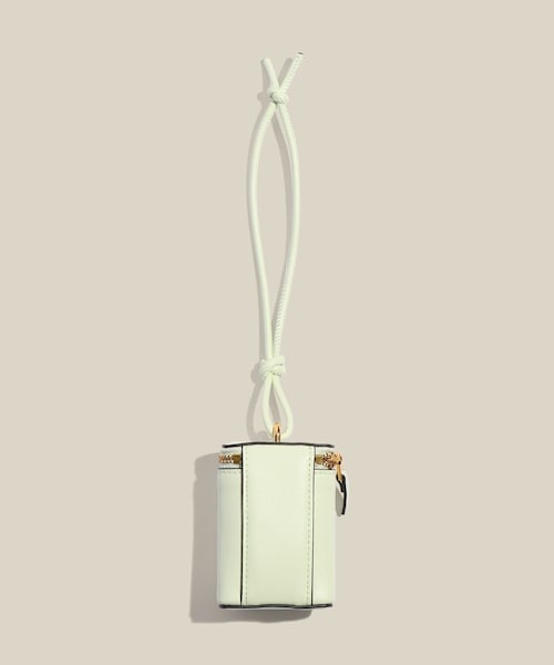 ROPE'（ロペ）の「【E'POR】Semi Cylinder CASE(リップ収納ケース)/26SS新型（ポーチ・レディース・ブラック/ダークブラウン/キミドリ/ブルー系・F）」の7枚目の写真