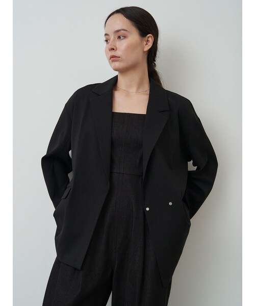 ELENDEEK（エレンディーク）の「SLUB YARN TAILORED JK（テーラードジャケット・レディース・オフホワイト/ブラック/ブラウン/ベージュ・F）」の3枚目の写真