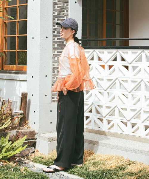 URBAN RESEARCH（アーバンリサーチ）の「LE MONDE BERYL　FLAT THONG SANDAL（サンダル・レディース・BLACK・36/37/38/39）」の7枚目の写真