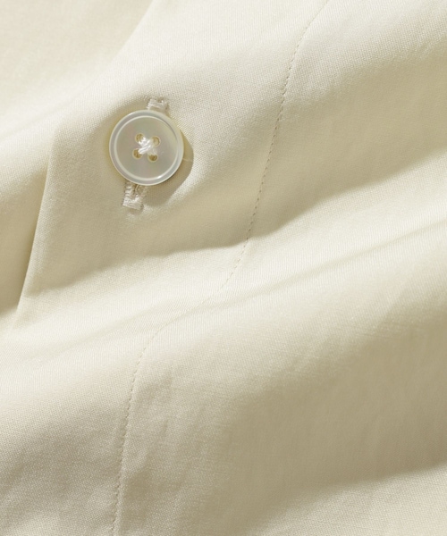 ADAM ET ROPE'(アダムエロペ)の「【AURALEE/オーラリー】WASHED FINX TWILL BIG HALF SLEEVED SHIRT(シャツ/ブラウス・メンズ・ホワイト/キナリ/カーキ/ブルー系・3/4)」の21枚目の写真