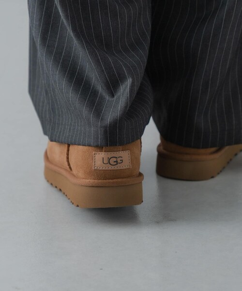 URBAN RESEARCH(アーバンリサーチ)の「UGG CLASSIC MICRO(その他シューズ・レディース・CHESTNUT/BLACK・23/24/25)」の20枚目の写真