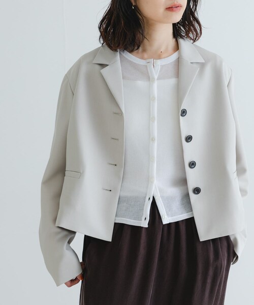 URBAN RESEARCH（アーバンリサーチ）の「new basic　ボックスショートジャケット（テーラードジャケット・レディース・BLACK/L.BEIGE・FREE）」の16枚目の写真