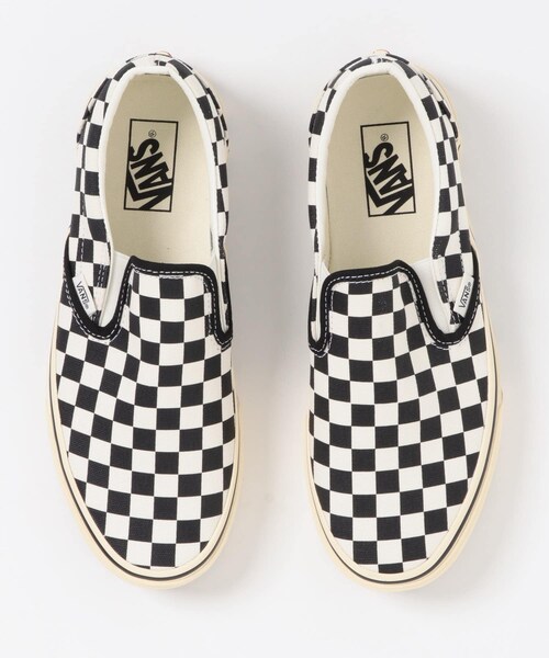 URBAN RESEARCH DOORS(アーバンリサーチドアーズ)の「VANS CLASSIC SLIP-ON(スニーカー・メンズ・BLK/WHT/RED/BLU・26/26.5/27/27.5/28/28.5)」の7枚目の写真