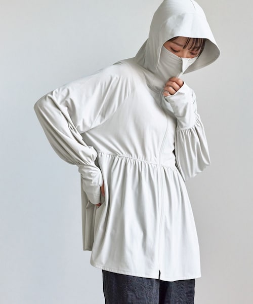 ROPE' PICNIC（ロペピクニック）の「【WEB限定カラー】絶対焼けたくないUVパーカー/UVカット・接触冷感（パーカー・レディース・ライトグレー/キナリ/ブルー系/ブラック/グレー系/ピンク・F）」の11枚目の写真
