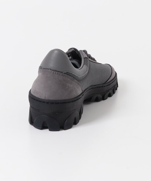 URBAN RESEARCH(アーバンリサーチ)の「REPRODUCTION OF FOUND CANADIAN MILITARY TRAINER(スニーカー・メンズ・CHARCOAL・41/42/43)」の5枚目の写真
