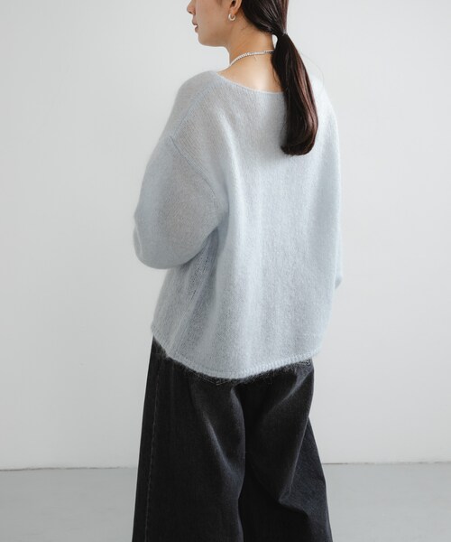 URBAN RESEARCH(アーバンリサーチ)の「ヘアリールーズニット(ニット/セーター・レディース・L.PINK/RED/L.BLUE/TOP GRAY/OFF WHITE・Free)」の18枚目の写真