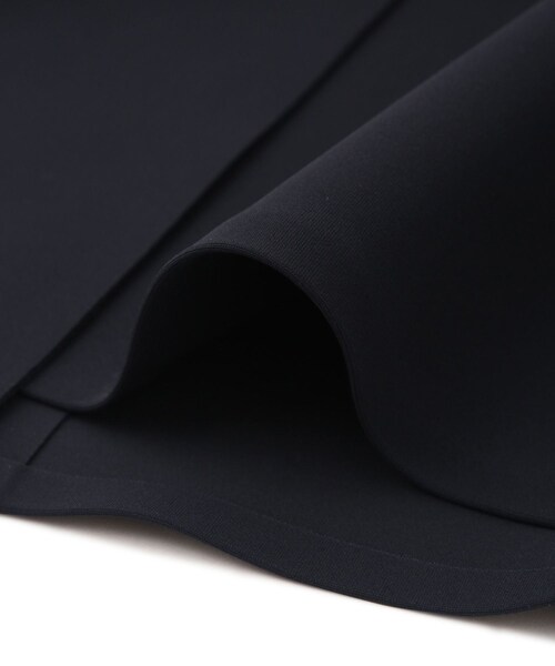 ROPE'(ロペ)の「【WEB限定/一部店舗限定】【HERNO(ヘルノ)】ヘルノライトコート(トレンチコート・レディース・ネイビー/ブルー系・M/S)」の14枚目の写真