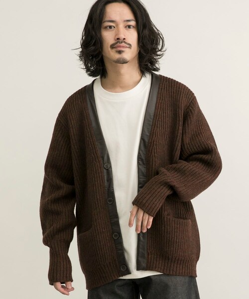 URBAN RESEARCH(アーバンリサーチ)の「COSEI 5G両畦 CARDIGAN(カーディガン/ボレロ・メンズ・BLACK/BROWN・2/3)」の13枚目の写真