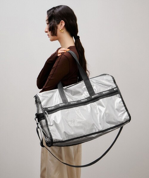 ADAM ET ROPE'(アダムエロペ)の「【LeSportsac for ADAM ET ROPE'】Exclusive Deluxe LG Weekender(ボストンバッグ・レディース・シルバー・F)」の10枚目の写真