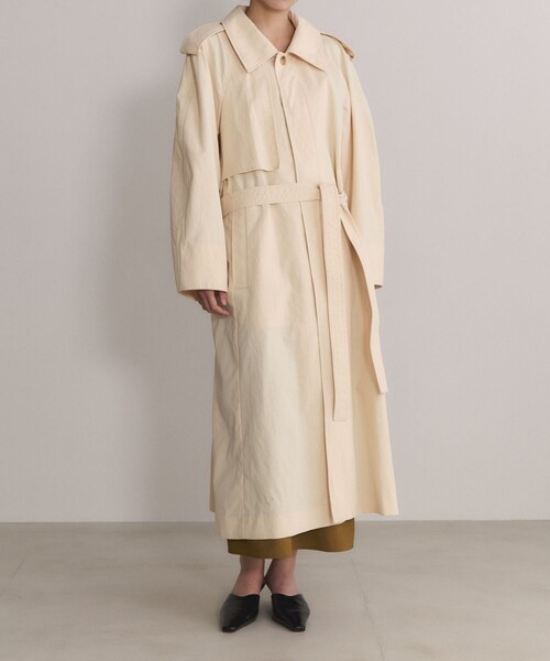 ADAM ET ROPE'（アダムエロペ）の「【EMOELLE】タスランナイロントレンチコート（トレンチコート・レディース・グレー/キナリ・36/38）」の11枚目の写真