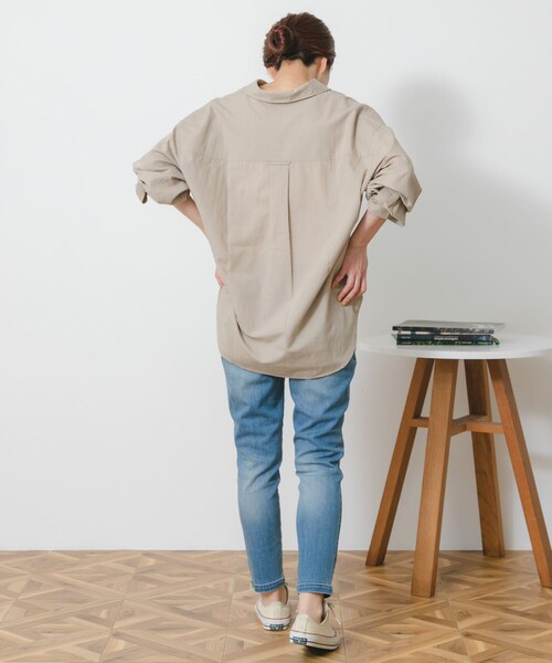 URBAN RESEARCH Sonny Label（アーバンリサーチサニーレーベル）の「MONAME　NEW RELAX TAPERED（デニムパンツ・レディース・LIGHTBLUE・XS/S/M）」の17枚目の写真