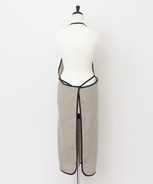 URBAN RESEARCH DOORS（アーバンリサーチドアーズ）の「fog linen work　リネンパイピングエプロン（キッチンツール・メンズ・ナチュラル/ジェン・-）」の9枚目の写真